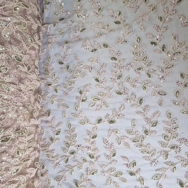 Tela de Tul Invisible con Pedrería en Flores (ancho 1,60M) Artesanal